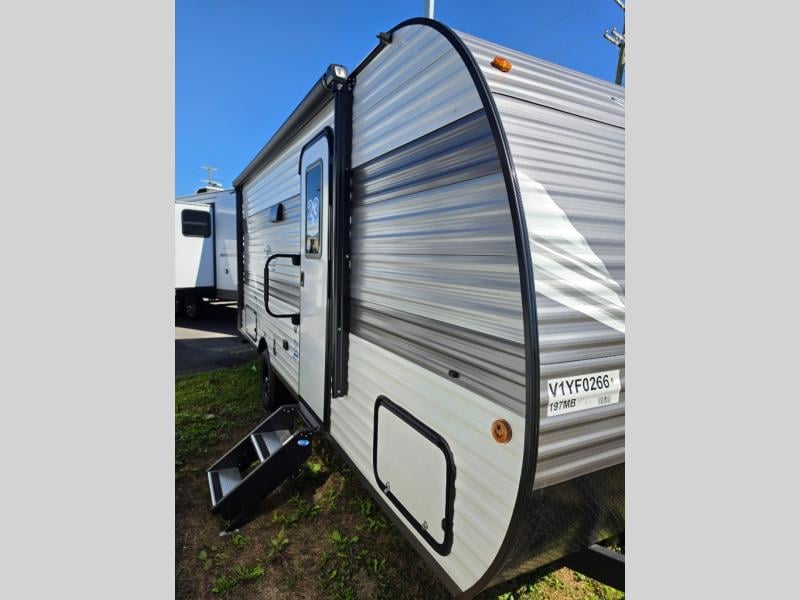 New 2027 Jayco Jay Flight 197MB - photo - 0