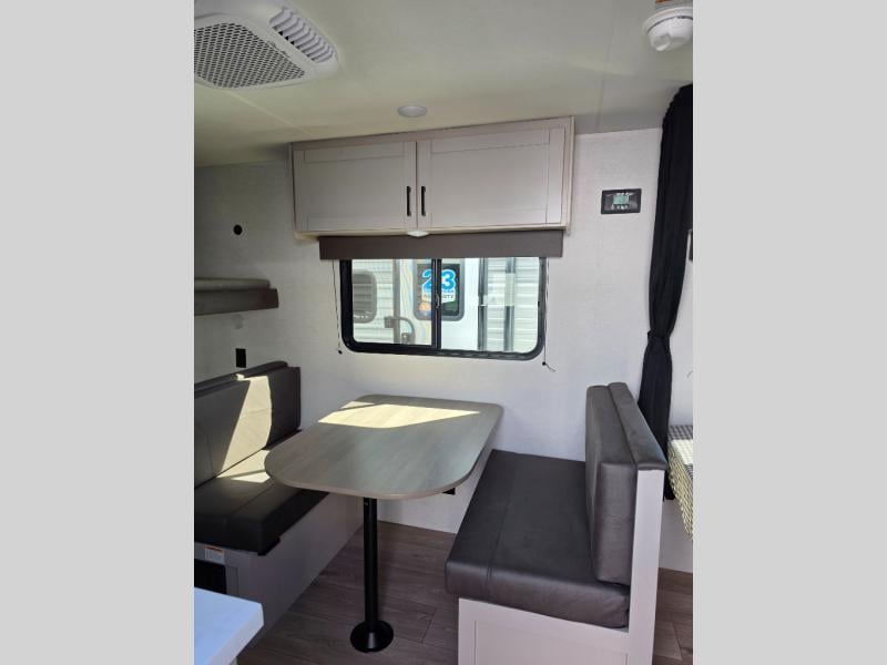 New 2027 Jayco Jay Flight 175BH - photo - 10