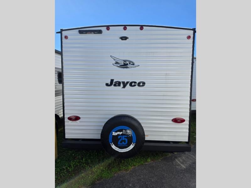 New 2027 Jayco Jay Flight 175BH - photo - 5