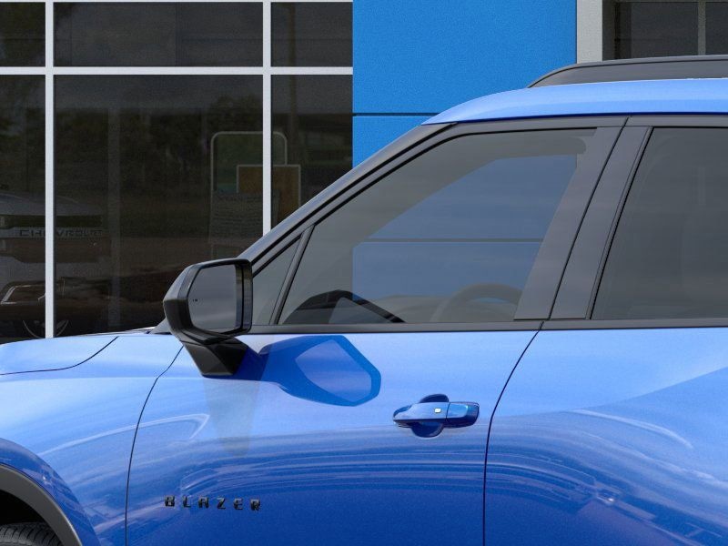 New 2026 Chevrolet Blazer LT - photo - 11
