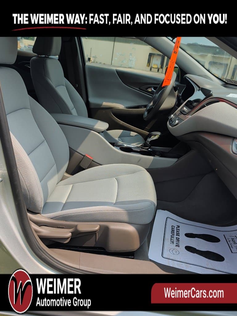 Pre-Owned 2022 Chevrolet Malibu LS - photo - 14