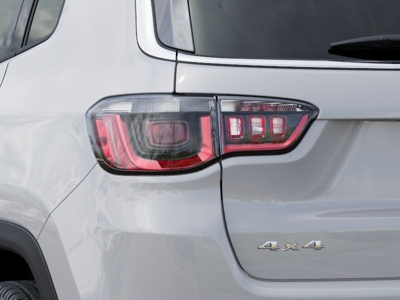 New 2026 Jeep Compass Limited - photo - 8