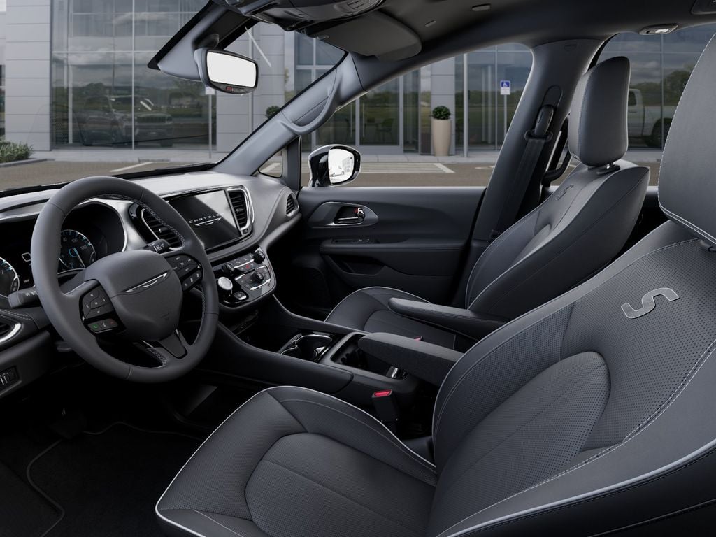 New 2027 Chrysler Pacifica Limited - photo - 21
