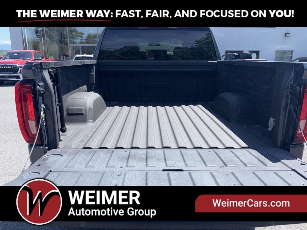 Pre-Owned 2021 GMC Sierra 1500 AT4 - photo - 9
