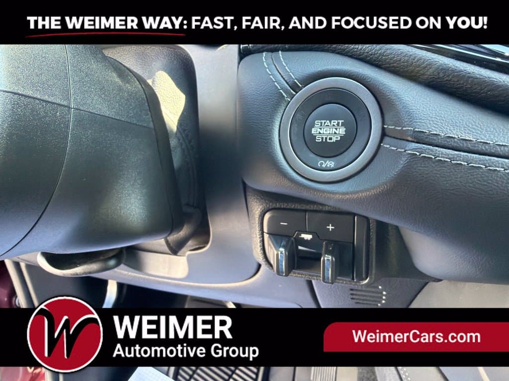 Pre-Owned 2023 Dodge Durango SXT - photo - 36