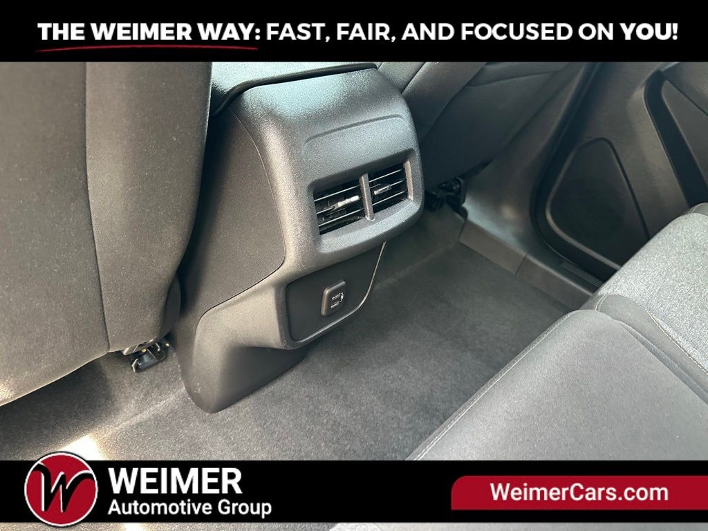 Pre-Owned 2023 Chevrolet Equinox LT - photo - 22