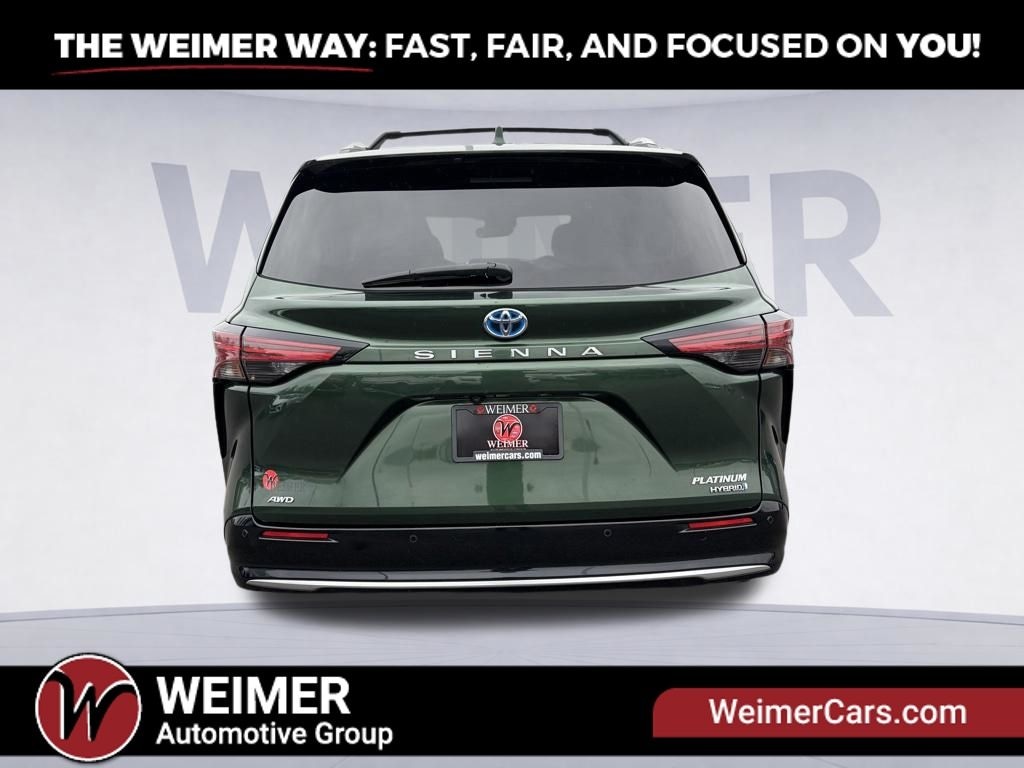 Pre-Owned 2021 Toyota Sienna Platinum - photo - 3