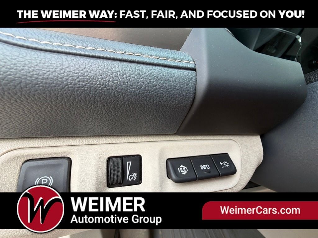 Pre-Owned 2023 GMC Acadia Denali - photo - 23