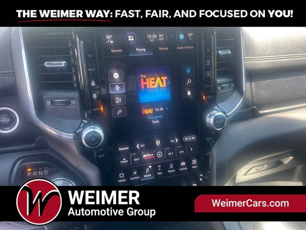 Pre-Owned 2024 Ram 1500 Laramie - photo - 33