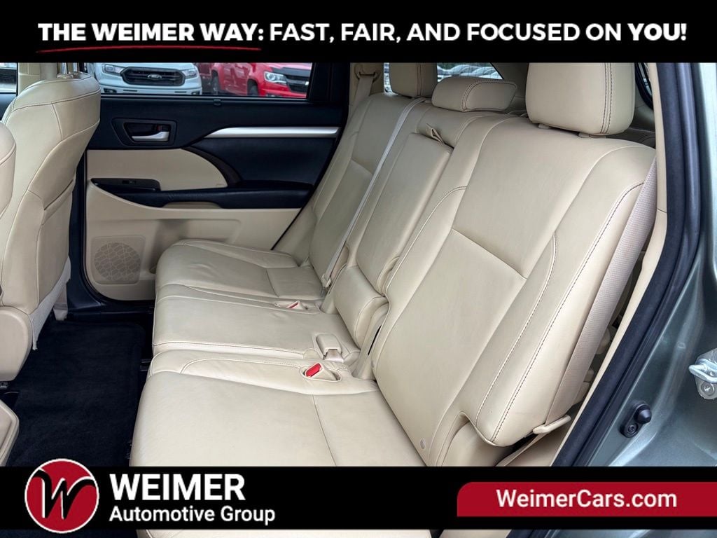 Pre-Owned 2015 Toyota Highlander XLE V6 - photo - 22