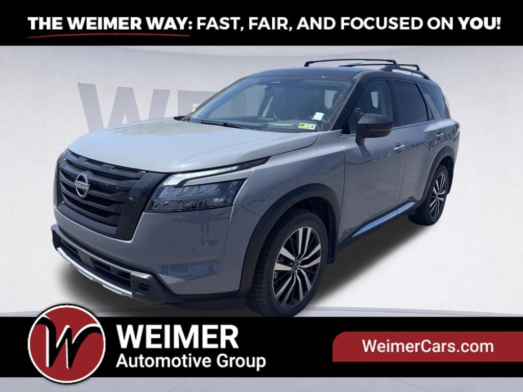 Pre-Owned 2025 Nissan Pathfinder Platinum - photo - 0