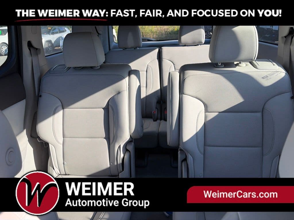 Pre-Owned 2020 GMC Acadia SLT - photo - 25