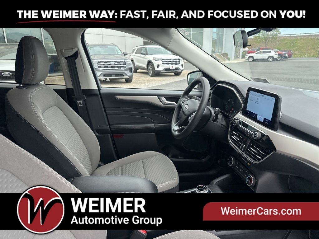 Pre-Owned 2021 Ford Escape SE - photo - 47