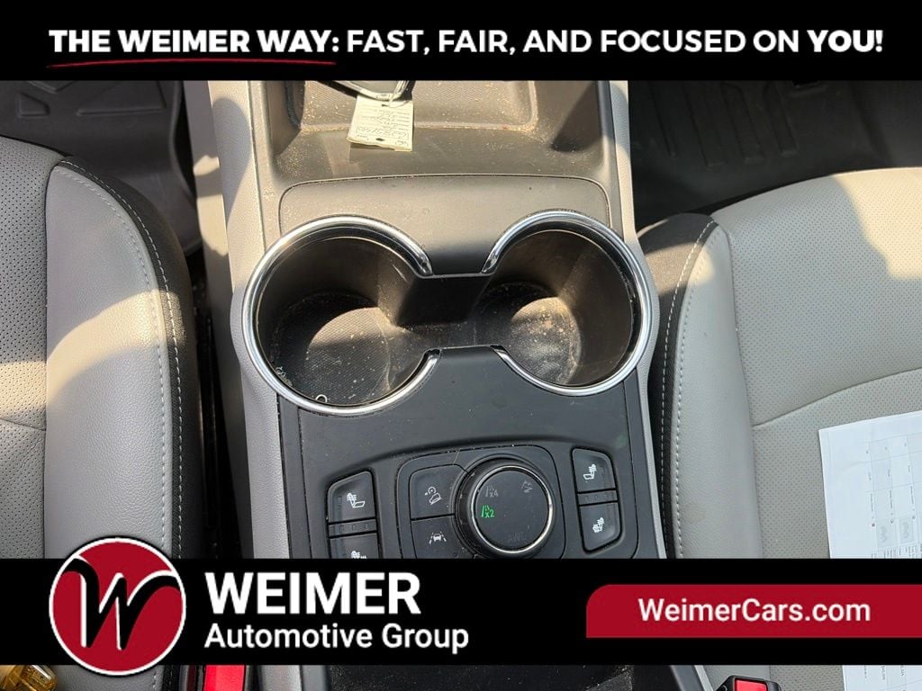 Pre-Owned 2022 GMC Terrain SLT - photo - 27