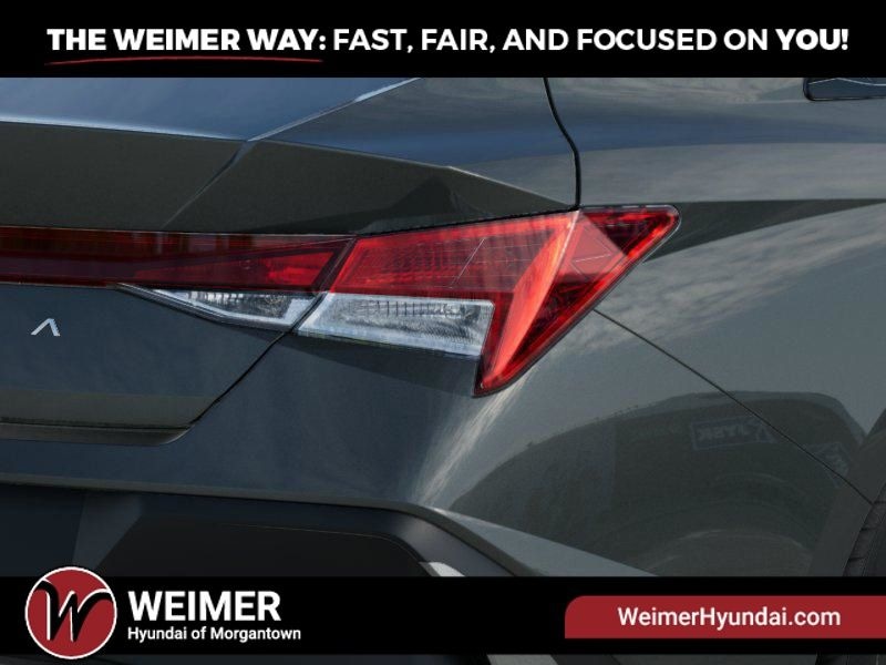 New 2026 Hyundai Elantra SE - photo - 9