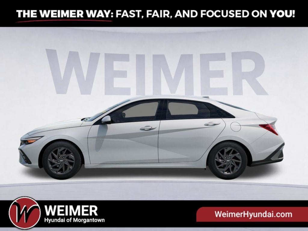 New 2026 Hyundai Elantra Hybrid Blue - photo - 2