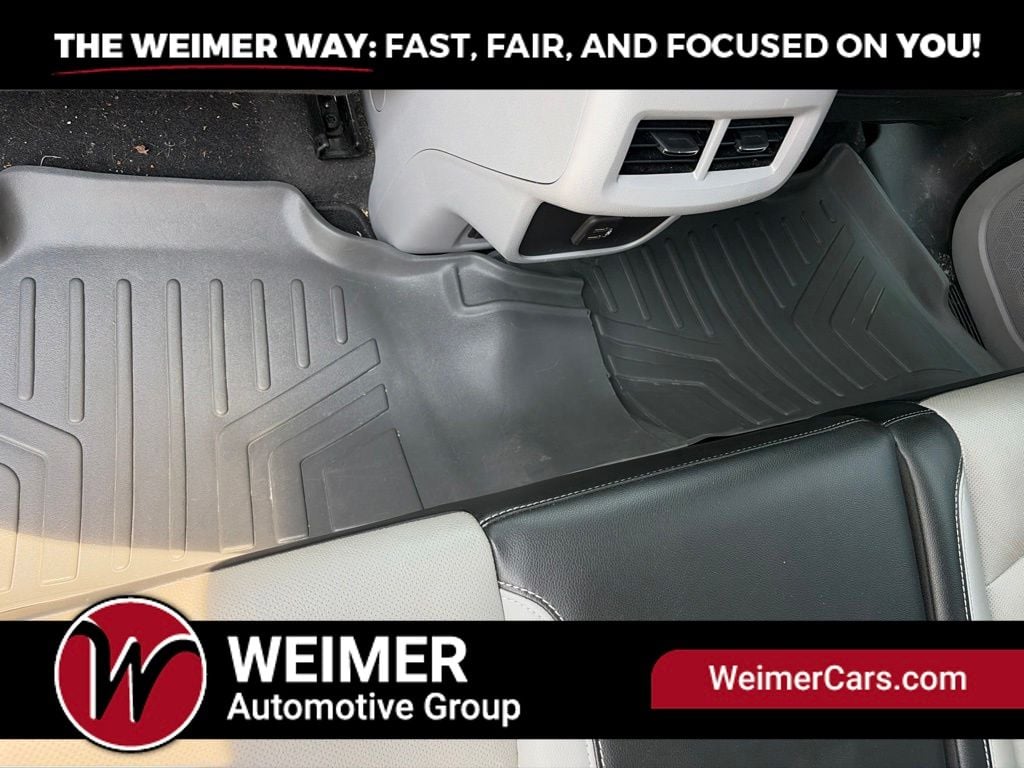 Pre-Owned 2022 GMC Terrain SLT - photo - 18