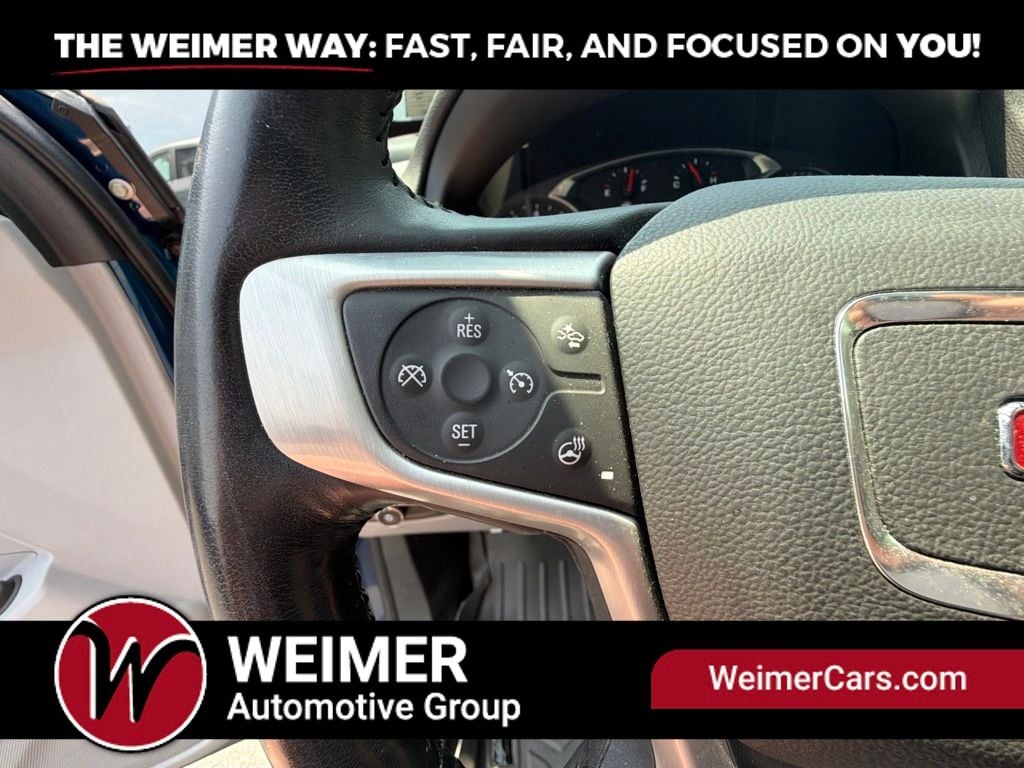 Pre-Owned 2022 GMC Terrain SLT - photo - 35