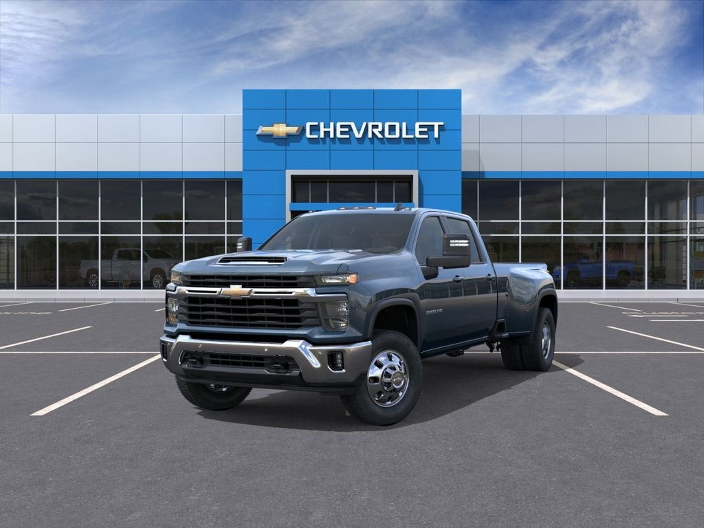 New 2026 Chevrolet Silverado 3500HD LT - photo - 7