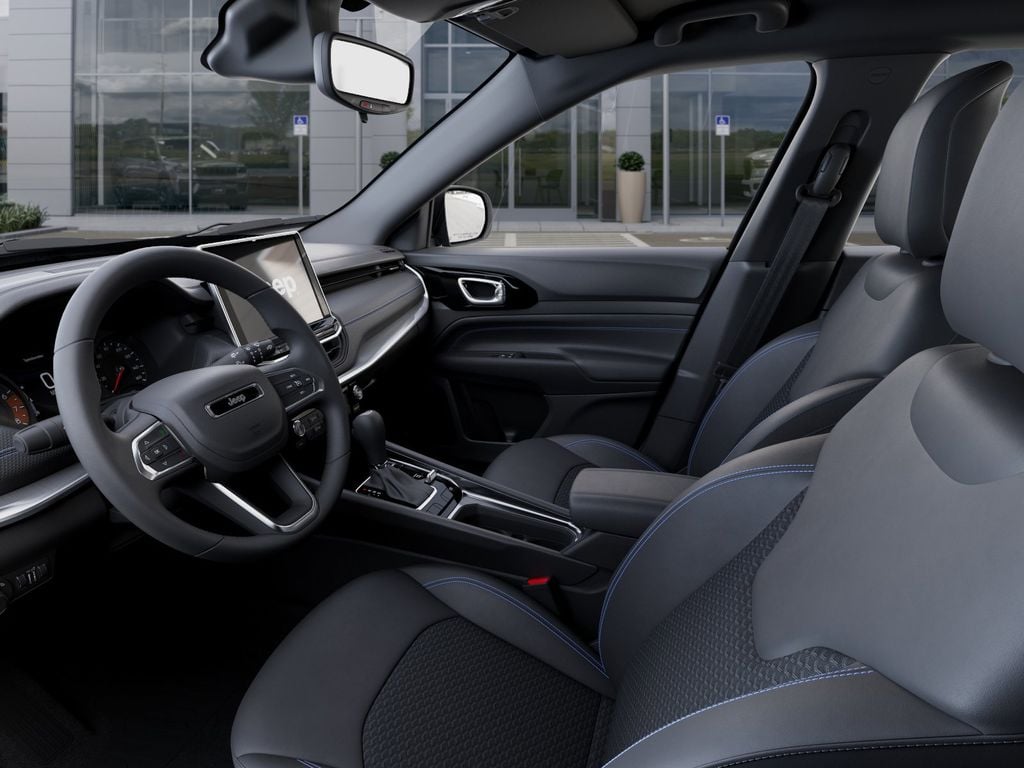 New 2026 Jeep Compass Latitude - photo - 21