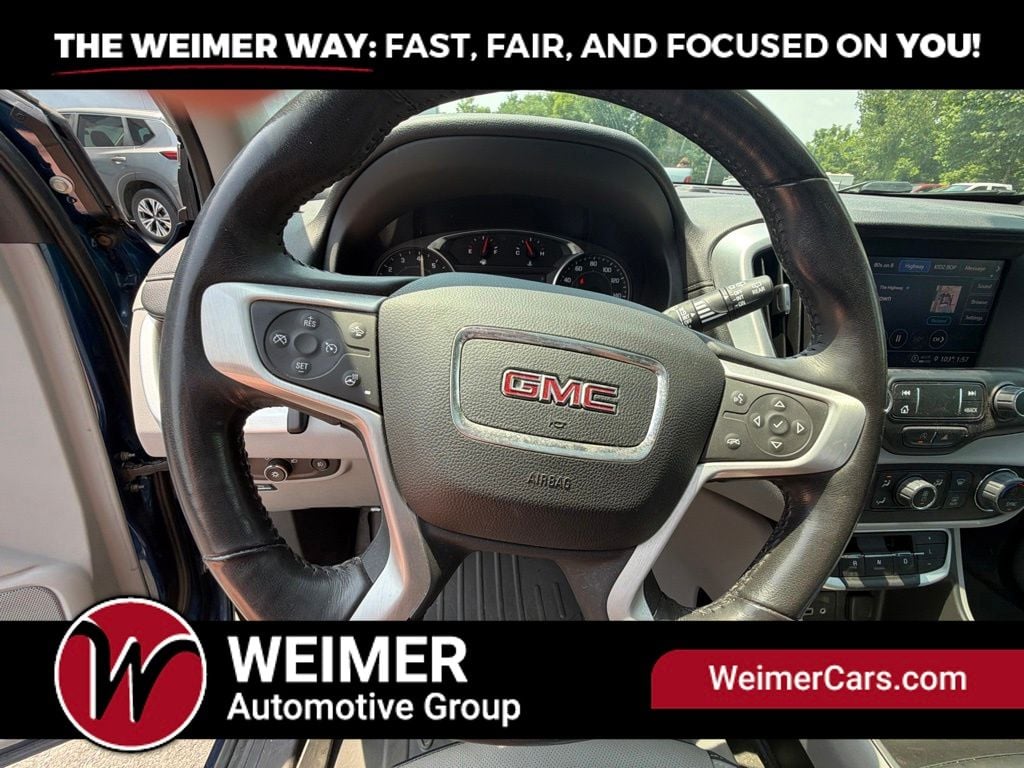 Pre-Owned 2022 GMC Terrain SLT - photo - 32