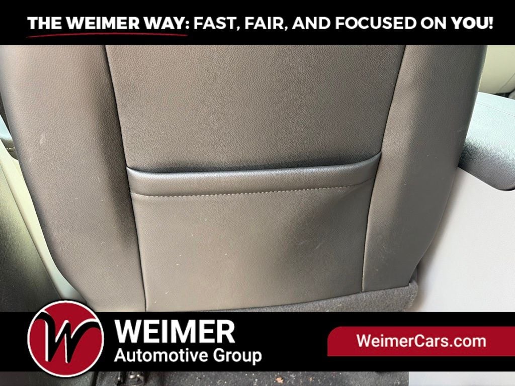 Pre-Owned 2022 GMC Terrain SLT - photo - 16