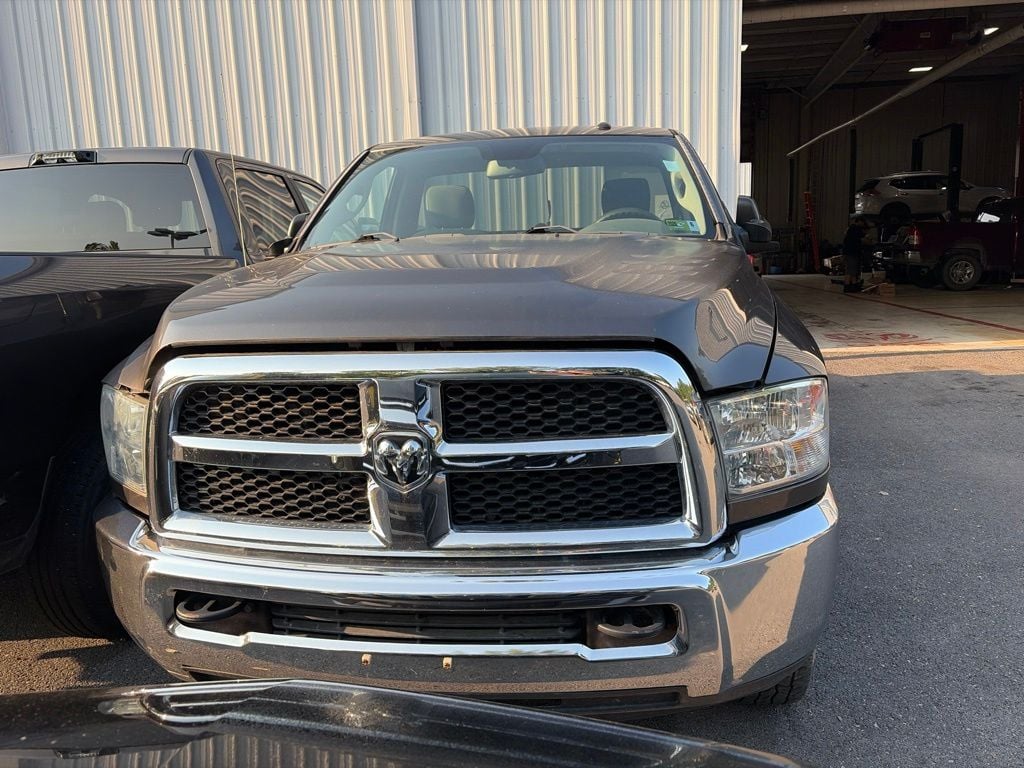 Pre-Owned 2016 Ram 3500 Tradesman - photo - 1