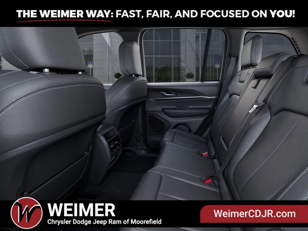 New 2025 Jeep Grand Cherokee Limited - photo - 22