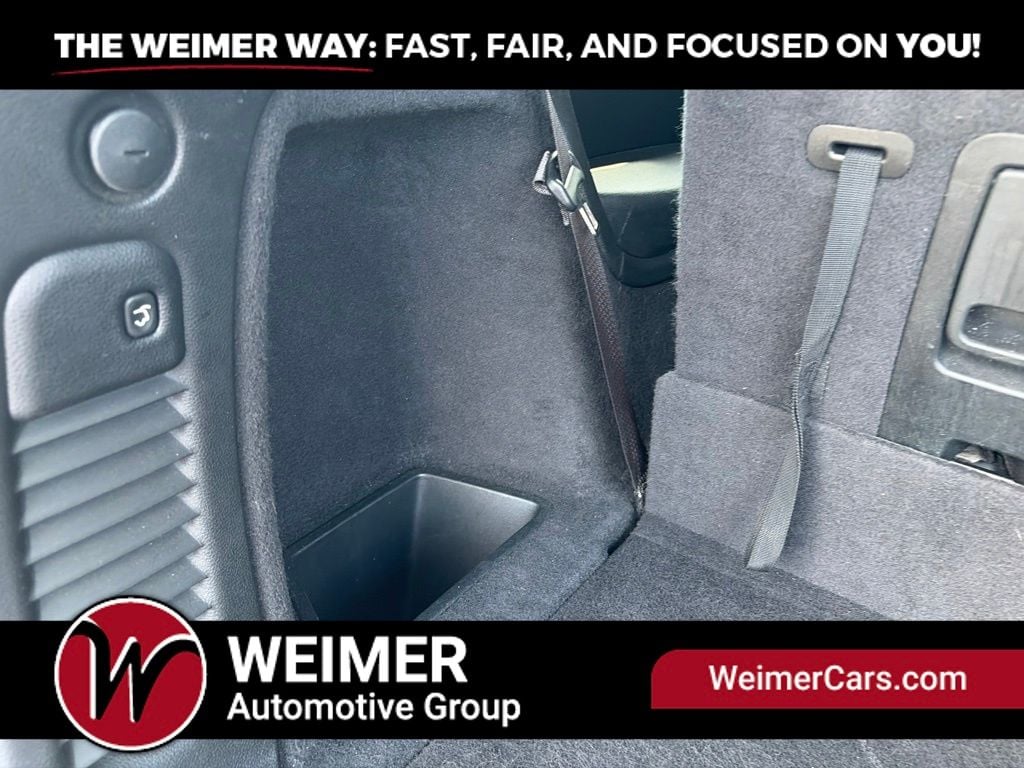 Pre-Owned 2022 Dodge Durango R/T Plus - photo - 32