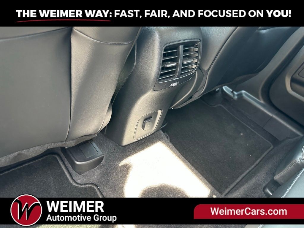 Pre-Owned 2020 Ford Escape SEL - photo - 21