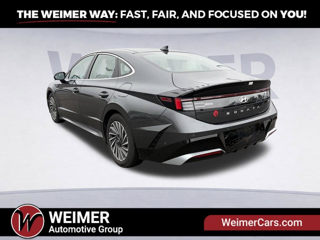 Pre-Owned 2025 Hyundai Sonata Hybrid Limited - photo - 2