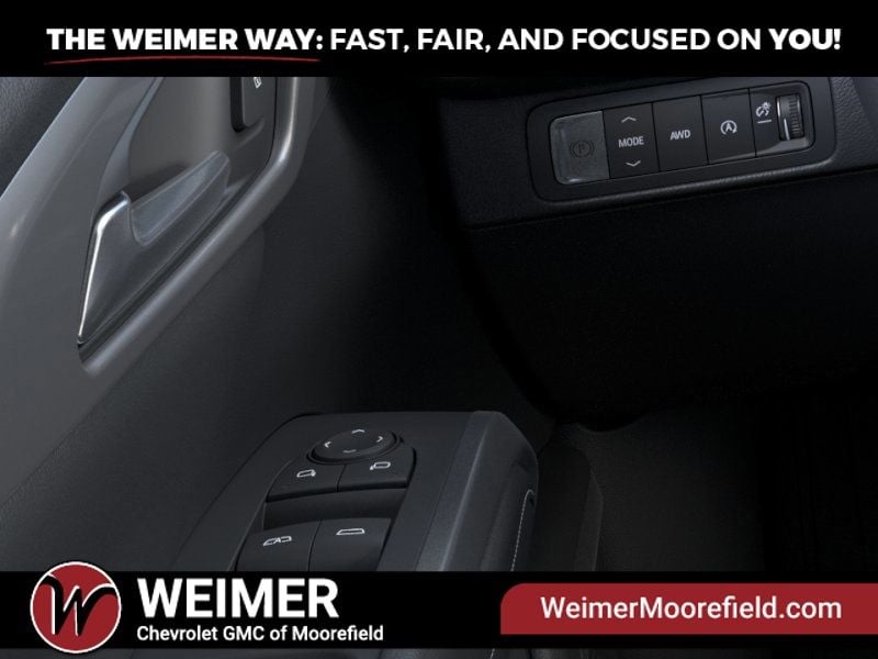New 2026 Chevrolet Traverse LT - photo - 21