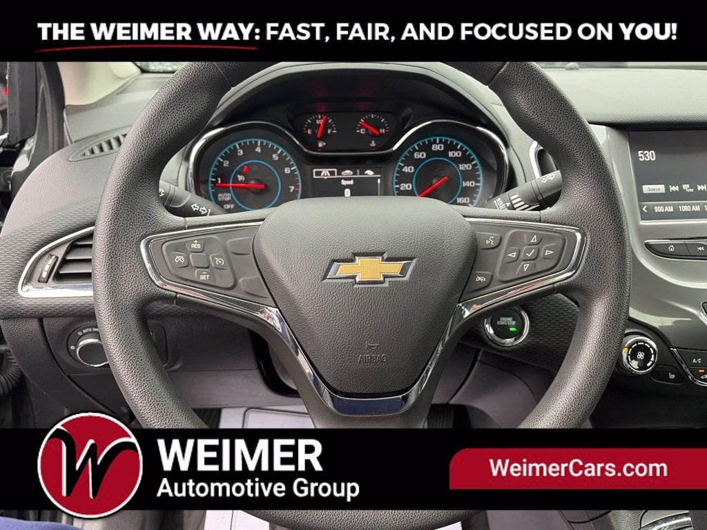 Pre-Owned 2018 Chevrolet Cruze LT - photo - 27