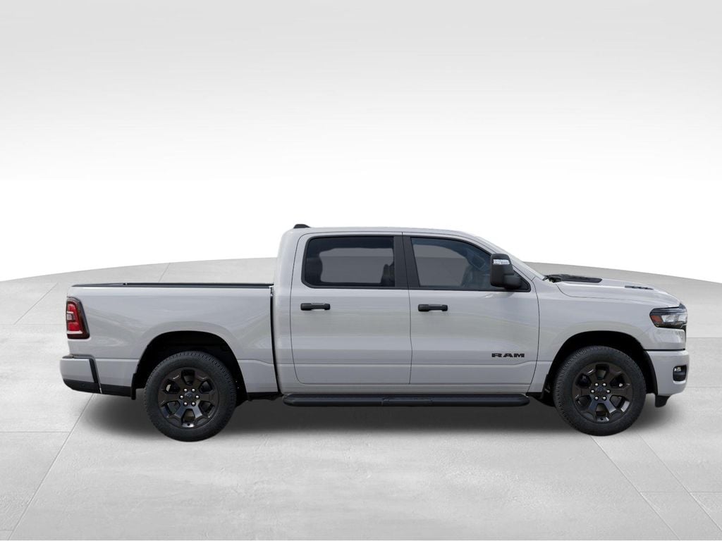 New 2026 Ram 1500 Express - photo - 20