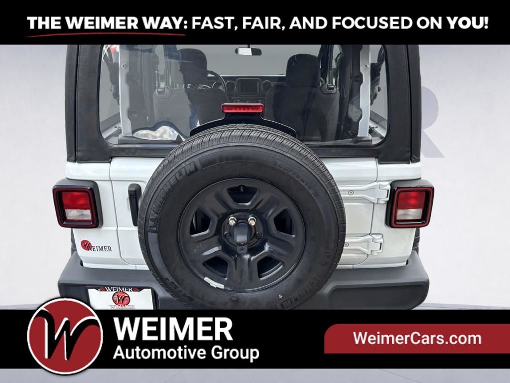 Pre-Owned 2022 Jeep Wrangler Sport - photo - 8