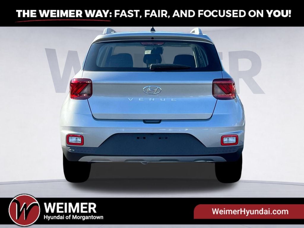 New 2025 Hyundai Venue SEL - photo - 5