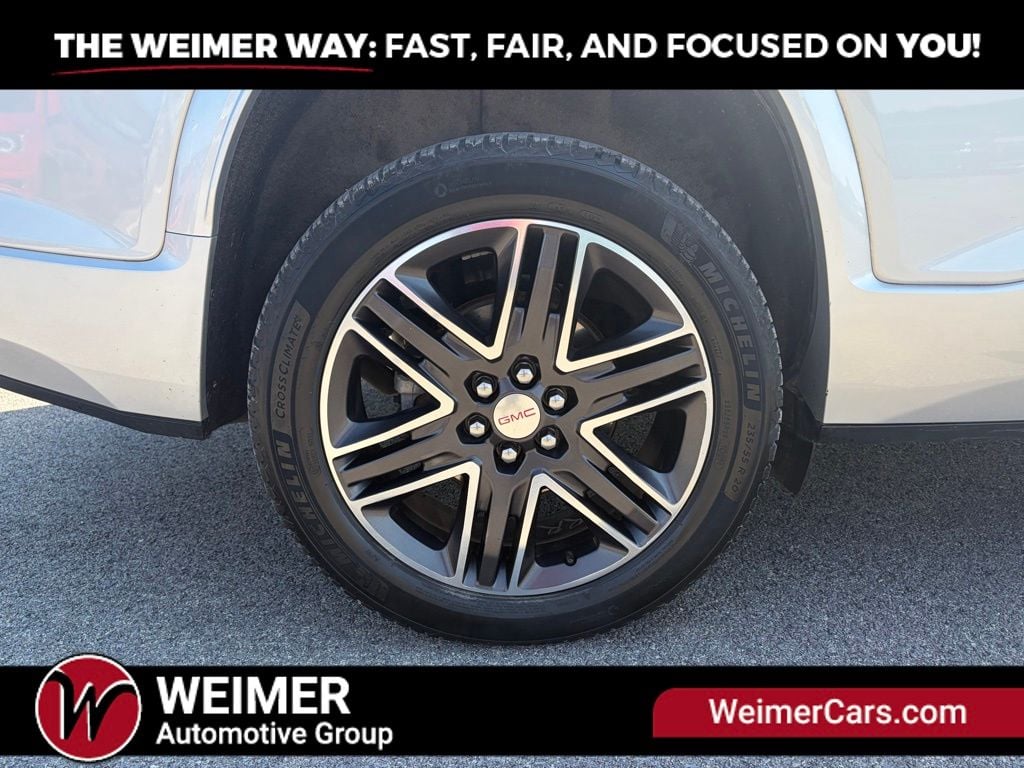 Pre-Owned 2019 GMC Acadia Denali - photo - 12