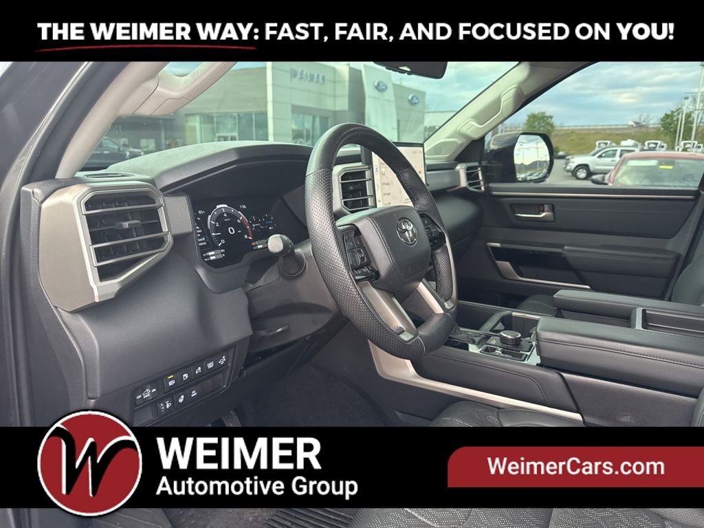 Pre-Owned 2024 Toyota Tundra Hybrid Limited - photo - 10