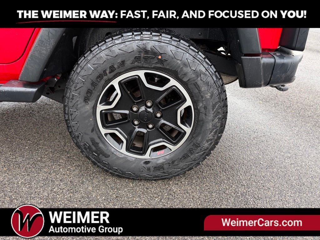 Pre-Owned 2015 Jeep Wrangler Unlimited Sport - photo - 11