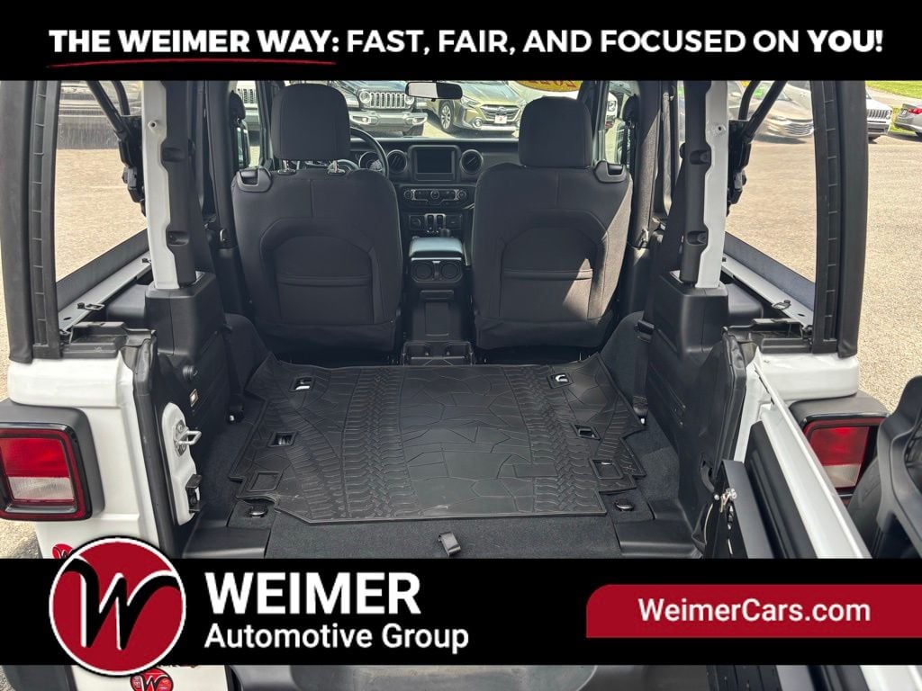Pre-Owned 2022 Jeep Wrangler Sport - photo - 10