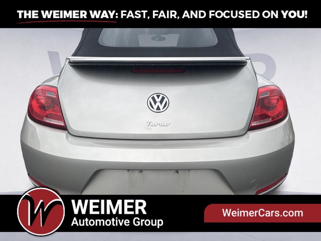 Pre-Owned 2016 Volkswagen Beetle 1.8T S - photo - 4