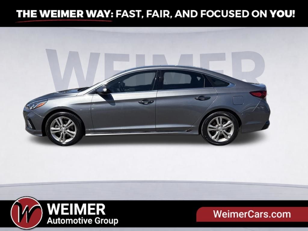 Pre-Owned 2019 Hyundai Sonata Sport - photo - 1