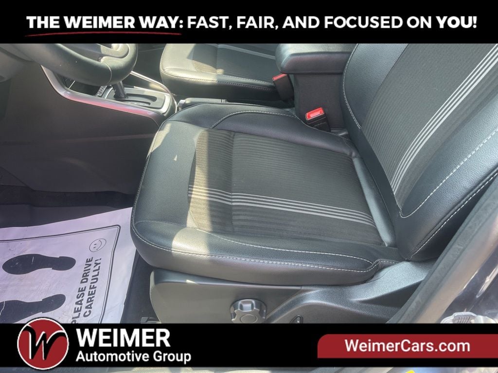 Pre-Owned 2022 Ford EcoSport SES - photo - 9