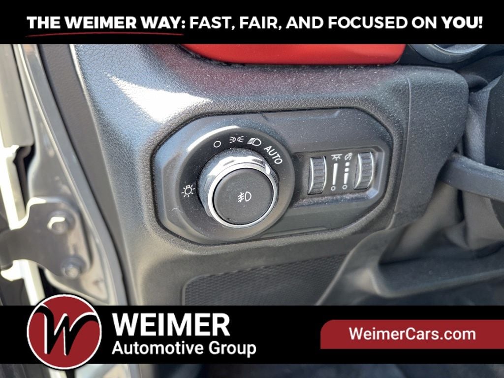 Pre-Owned 2021 Jeep Wrangler Unlimited Rubicon - photo - 39