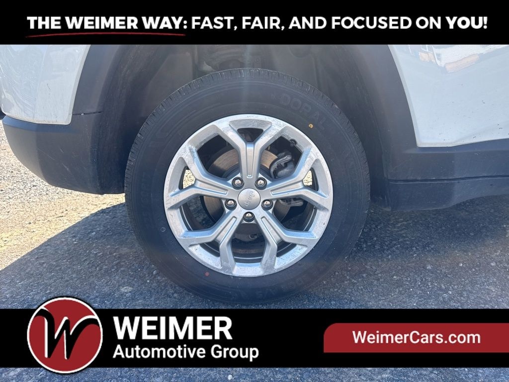 Pre-Owned 2024 Jeep Compass Latitude - photo - 23