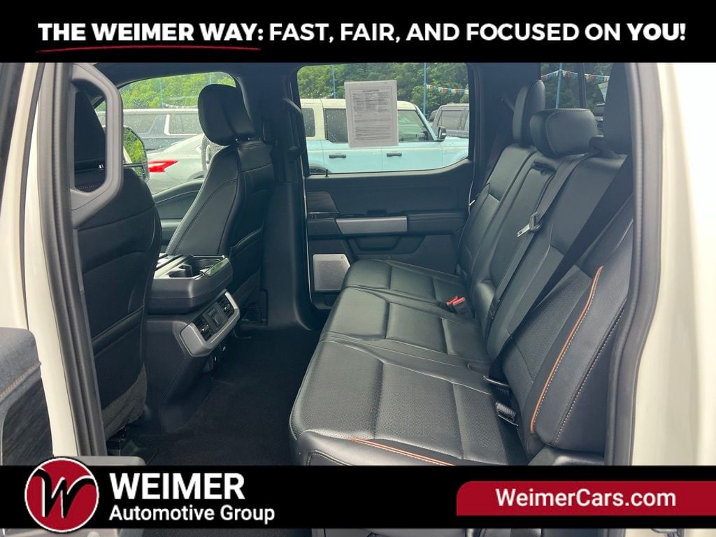 Pre-Owned 2024 Ford F-150 Lariat - photo - 6