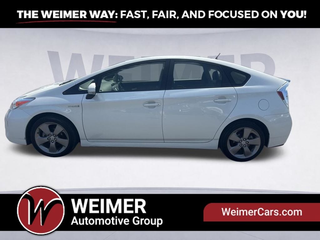 Pre-Owned 2015 Toyota Prius Persona Series Special Edition - photo - 5