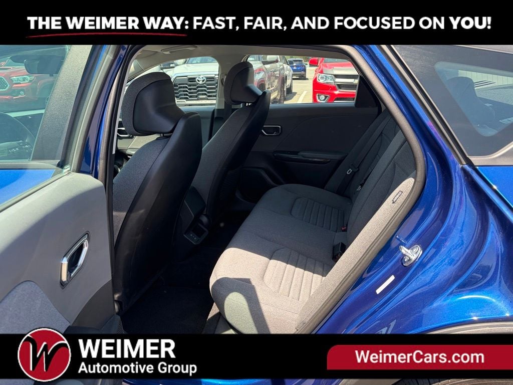 Pre-Owned 2025 Kia K4 EX - photo - 18