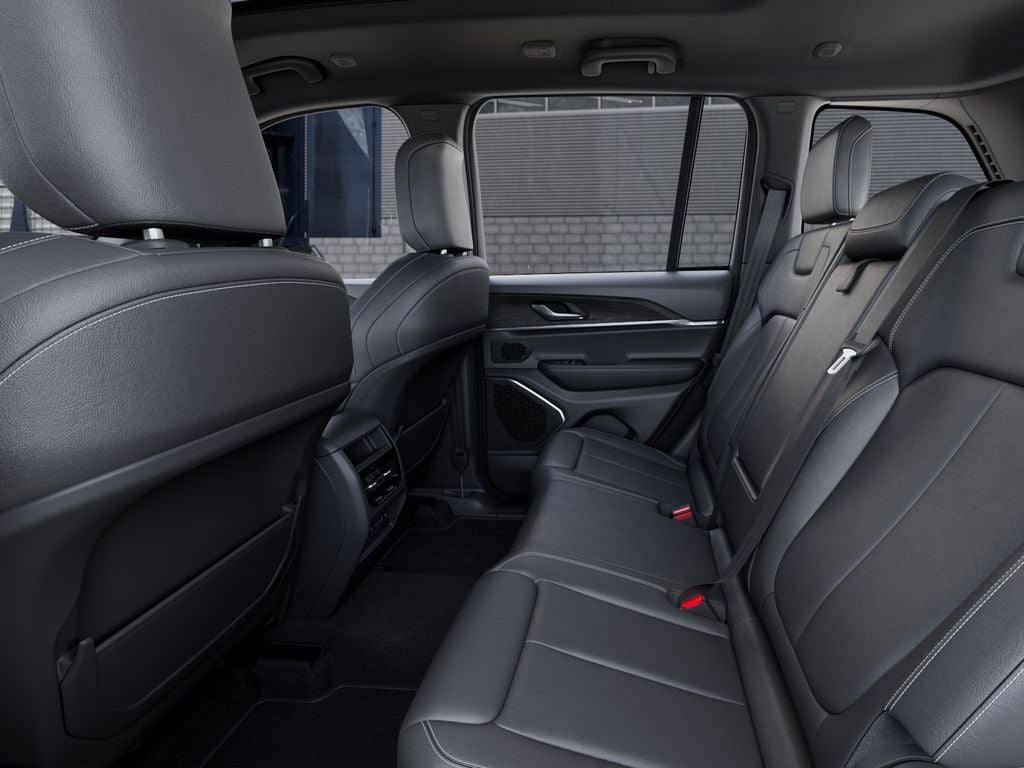 New 2026 Jeep Grand Cherokee Limited - photo - 22