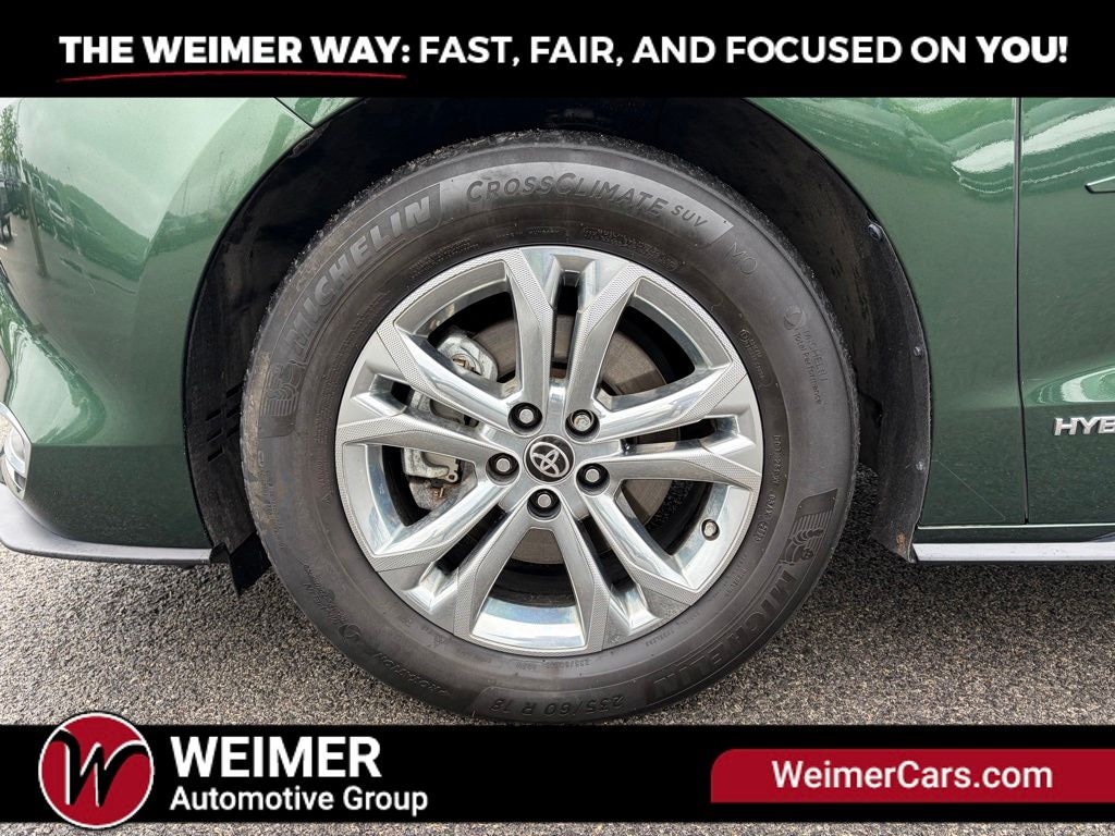Pre-Owned 2021 Toyota Sienna Platinum - photo - 8